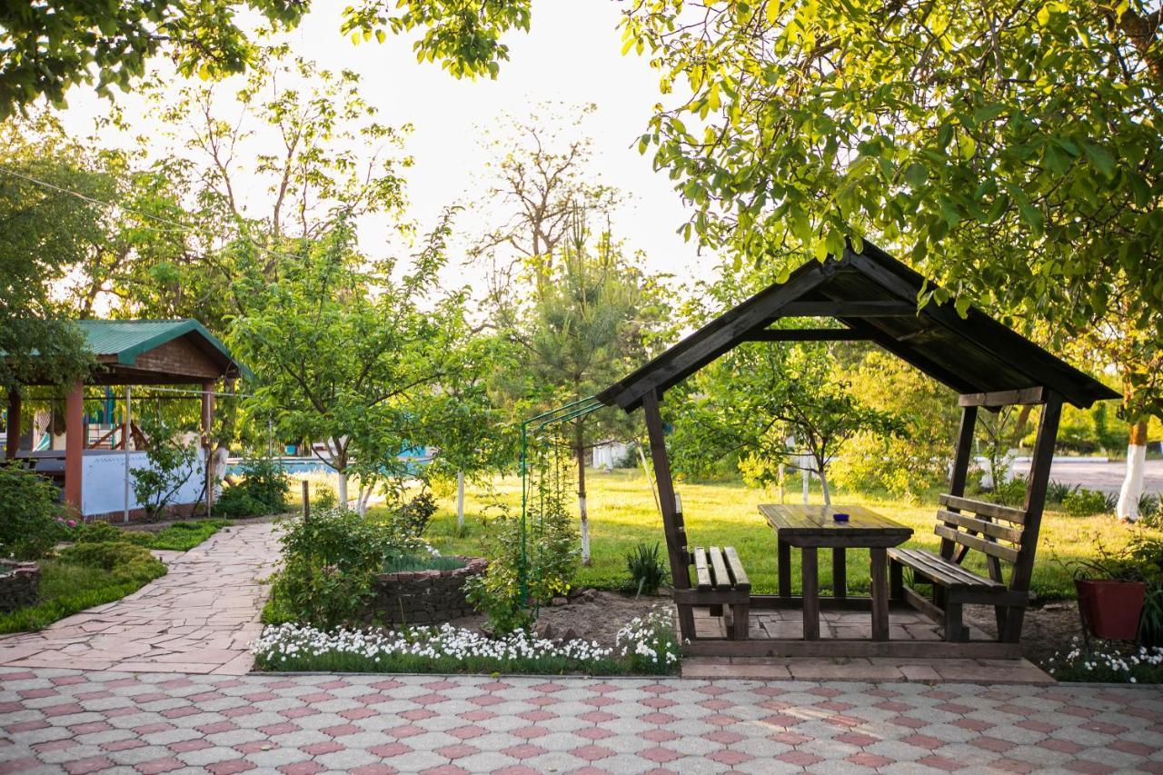 Збурьевский Кут Stara Zbur'yivka Dış mekan fotoğraf
